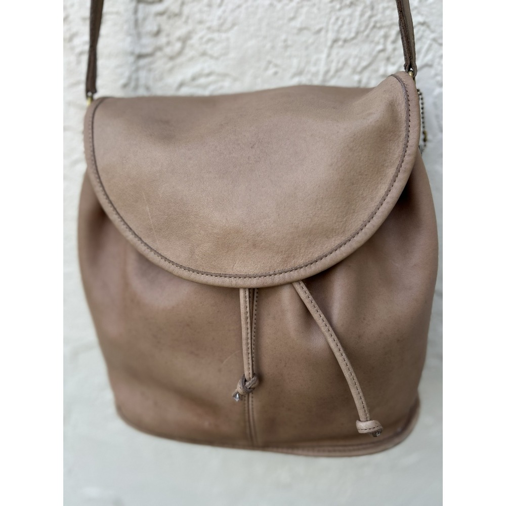 Vintage Coach Taupe Leather Drawstring Bucket Bag Crossbody 973-2842